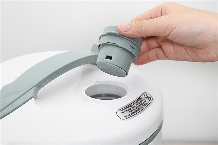 Nồi cơm điện SUNHOUSE SHD8602
